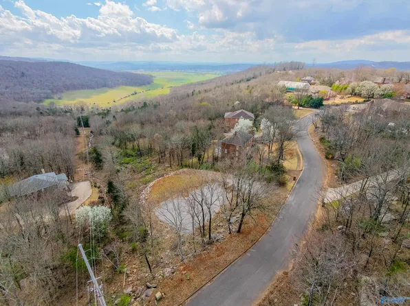 1610 Chandler Rd SE, Huntsville, AL 35801