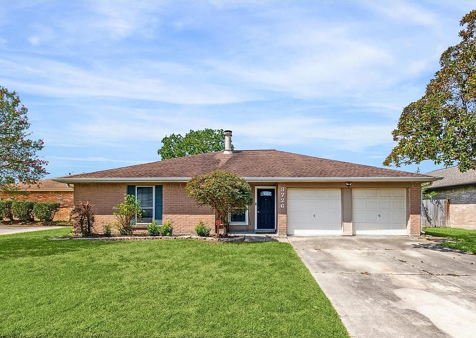 1st image of 3726 Maplewood Drive
