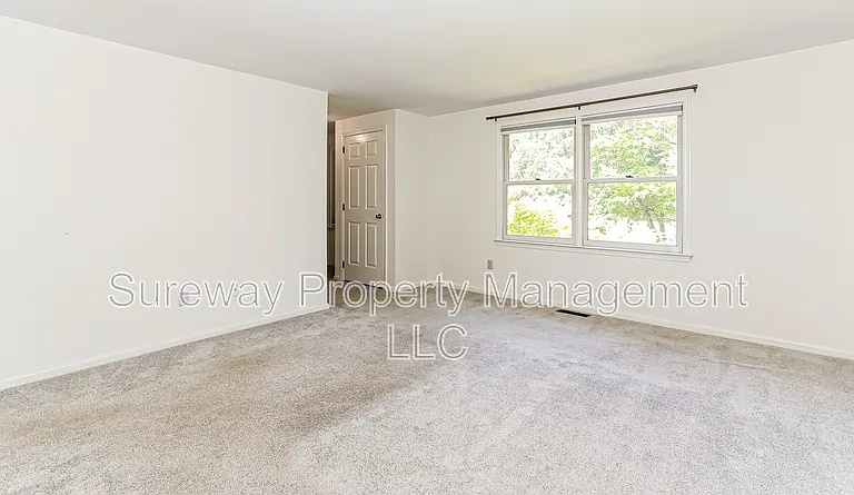 329 Catch Penny Ln — Photo 10