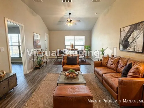 2104 N Avenue J #A, Lubbock, TX 79403