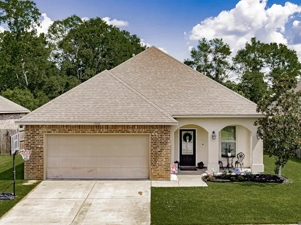 17443 Waterloo Dr, Baton Rouge, LA 70817