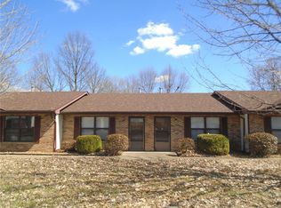 513 Red Bud Ln APT G, Troy, IL 62294