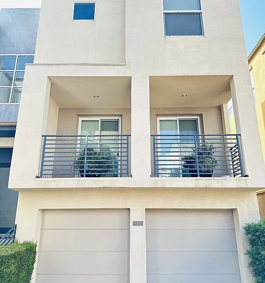 6581 Seabluff Dr #11 — Photo 2