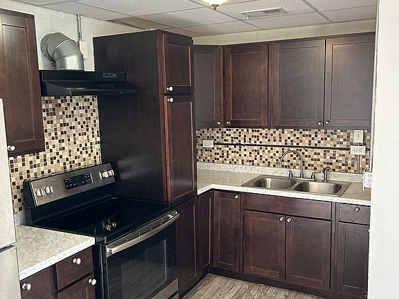 5th image of 121 Bryson Heights Dr #4