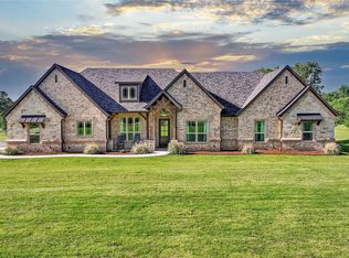 250 Younger Ranch Rd, Azle, TX 76020