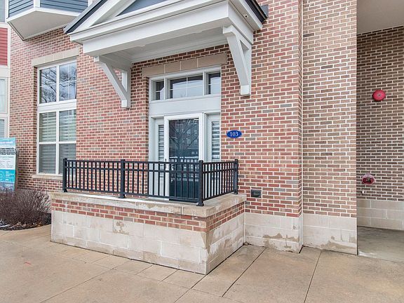2nd image of 1145 Napoleon St APT 103