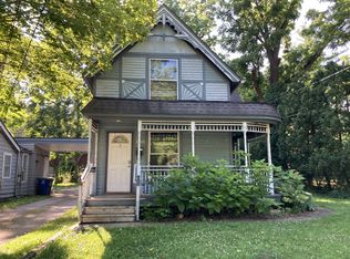 1333 Pontiac Trl, Ann Arbor, MI 48105