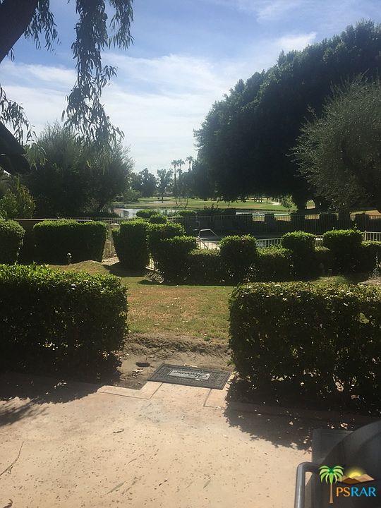 2nd image of 109 S Racquet Club Dr