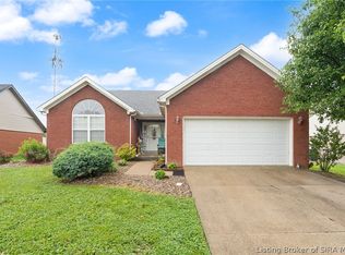 6022 Pine View Court, Jeffersonville, IN 47130
