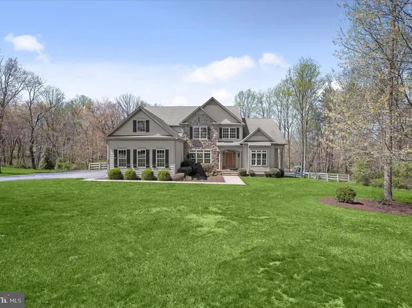 960 Hoods Mill Rd, Cooksville, MD 21723