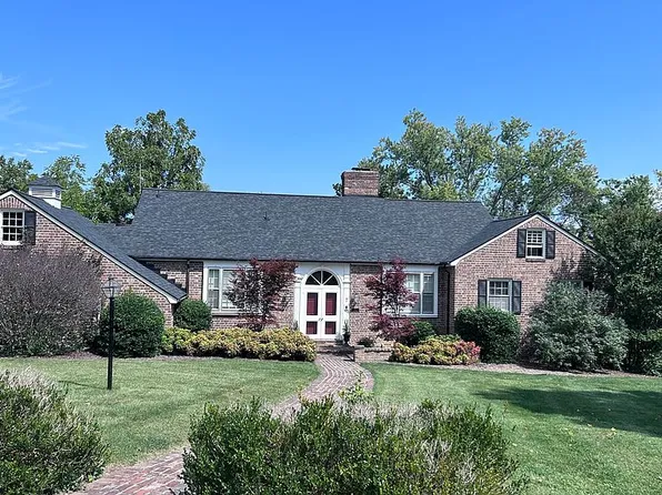 7 Barger Dr, Lexington, VA 24450