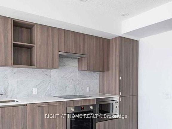 2nd image of 17 Bathurst St #3205