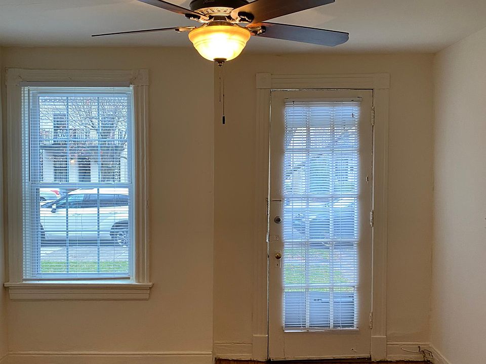 1st image of 3025 Ellwood Ave APT A