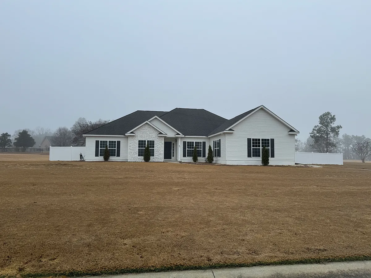 Building Photo - 27 Moorman Dr