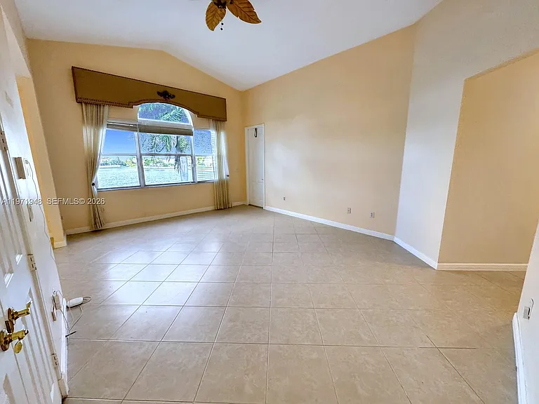 5028 SW 170th Ave — Photo 37