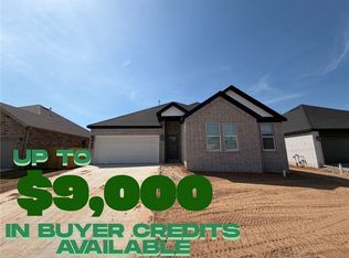 6701 Orange Ave, Bentonville, AR 72713