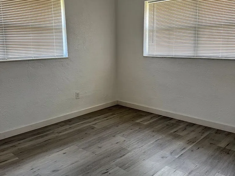 8650 SW 67th Ave #1045 — Photo 13