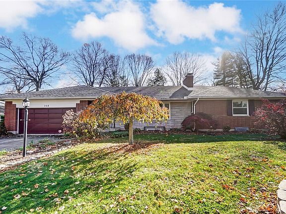 3rd image of 358 Carlyle Cir