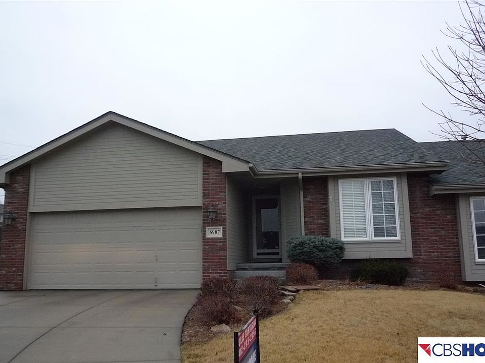 1st image of 6907 S 163rd Cir