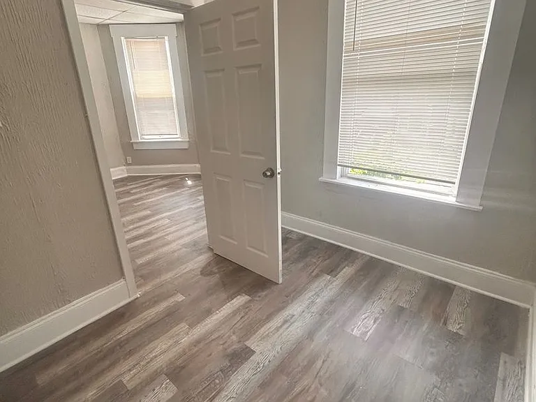 6417 S Evans Ave — Photo 6