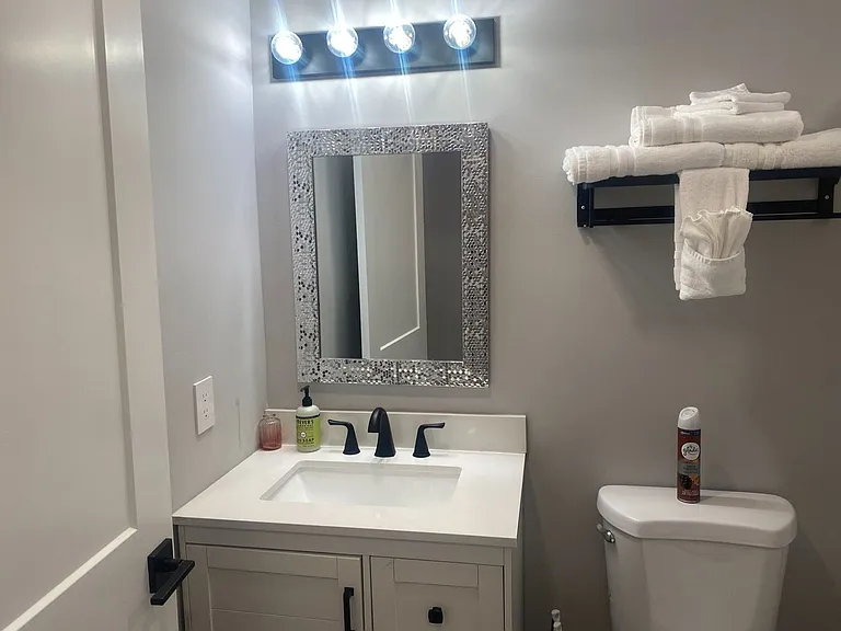 2209 Highland Ave — Photo 45