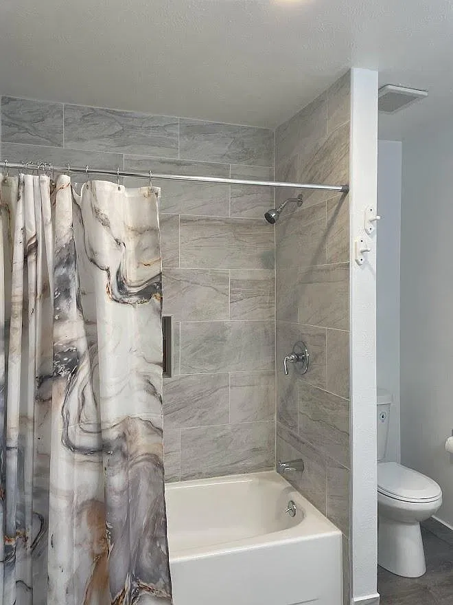 10960 W Florida Ave — Photo 3