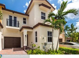 6904 Long Pine Cir, Pompano Beach, FL 33073
