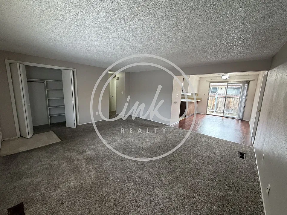 722 Sean Dr