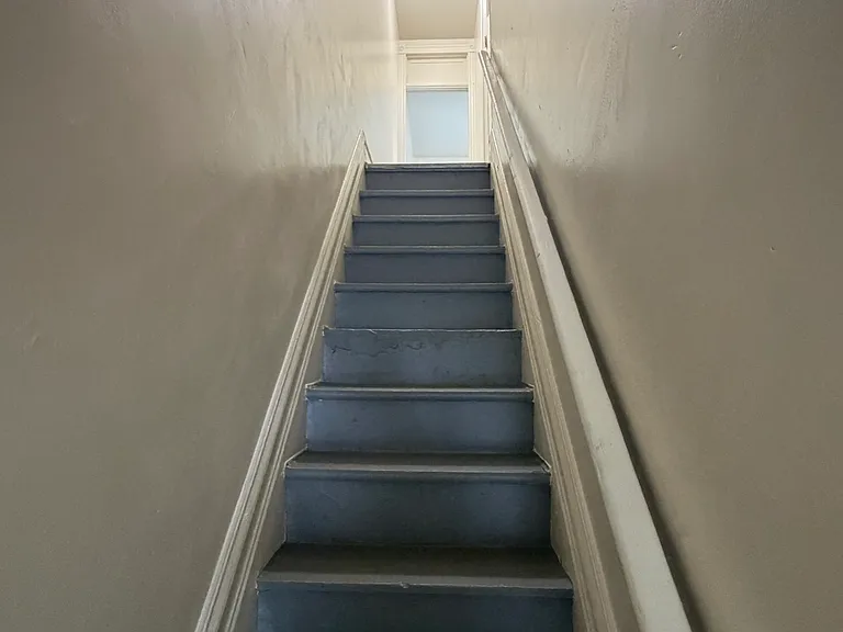 446 W Oley St #2 — Photo 10