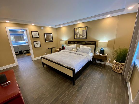 Master Bedroom (Remodeled)
