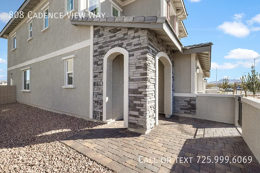 Modern 4-Bedroom + Loft Home in Henderson's Cadence — Photo 2