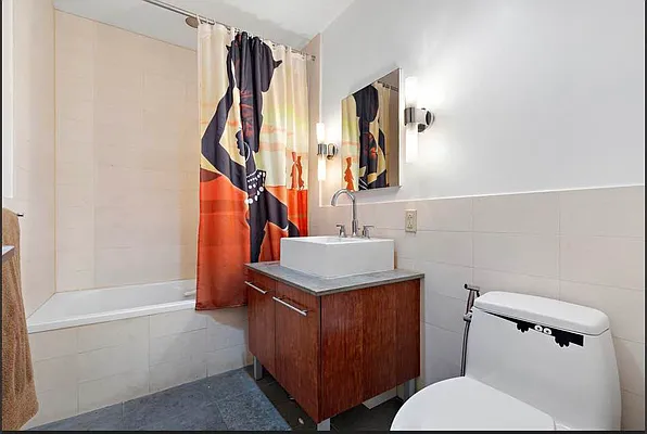 Sold by Nest Seekers International | media 11