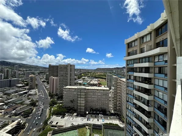 2333 Kapiolani Blvd APT 3304, Honolulu, HI 96826