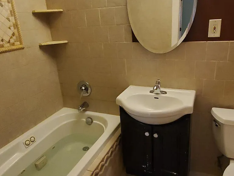 8905 Knight Ave #203 — Photo 29