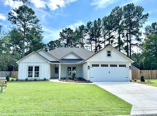 534 Cottonwood Cv, Hahira, GA 31632