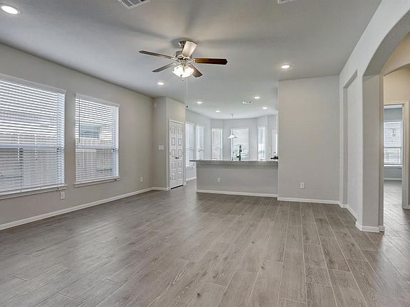 4th image of 24319 Wild Bramble Ln