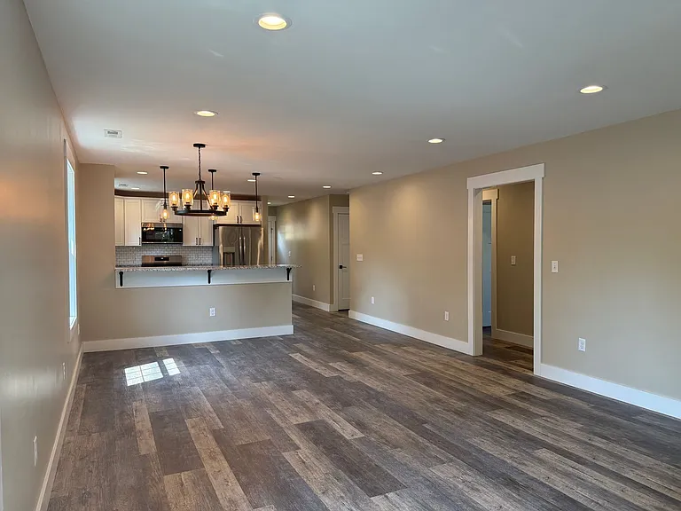 88 Atkins Dr — Photo 5