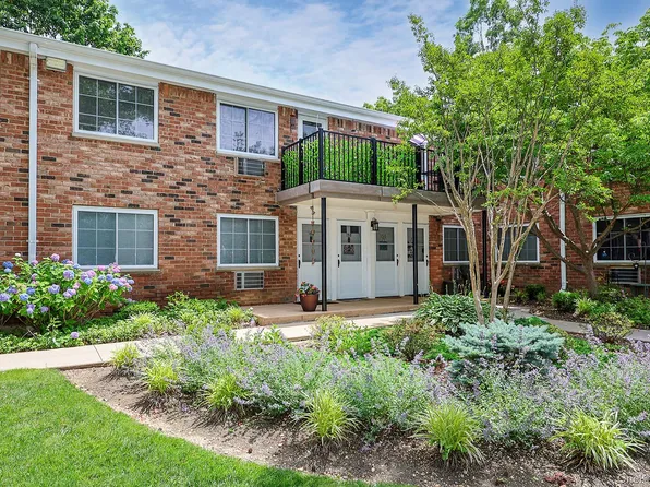 156 Jervis Avenue #156, Farmingdale, NY 11735