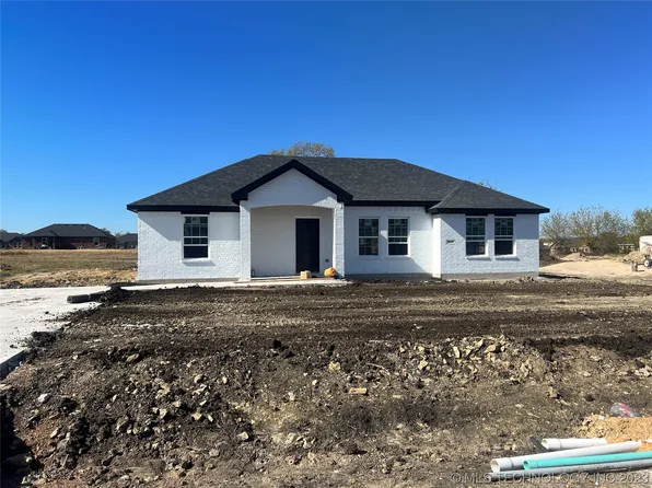 15943 Big Bluestem Xing, Madill, OK 73446