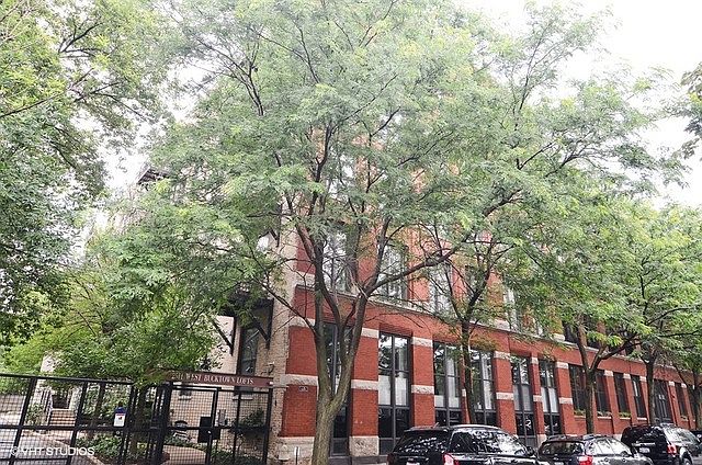 1st image of 2511 W Moffat St APT 206-E