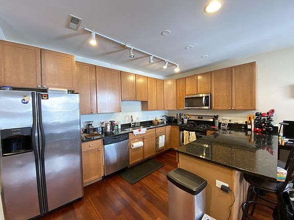 5th image of 4849 N Christiana Ave