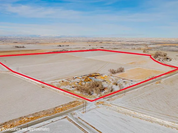 642 Road 6, Powell, WY 82435