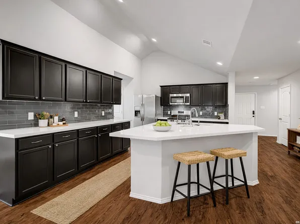 5627 Mesquite Oaks Trl, Spring, TX 77389