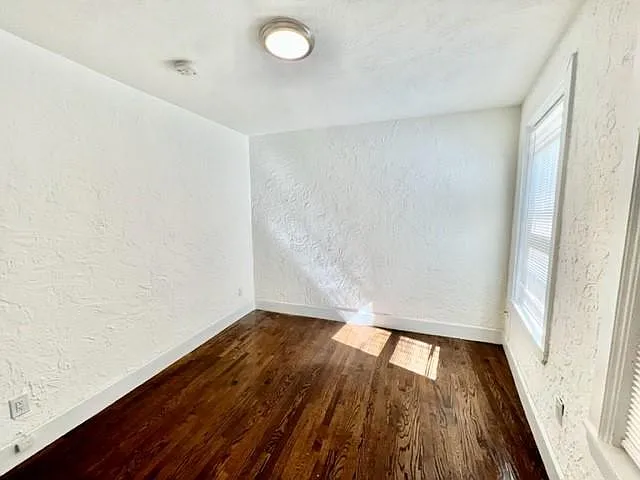 4 Garden Court St #1C — Photo 5