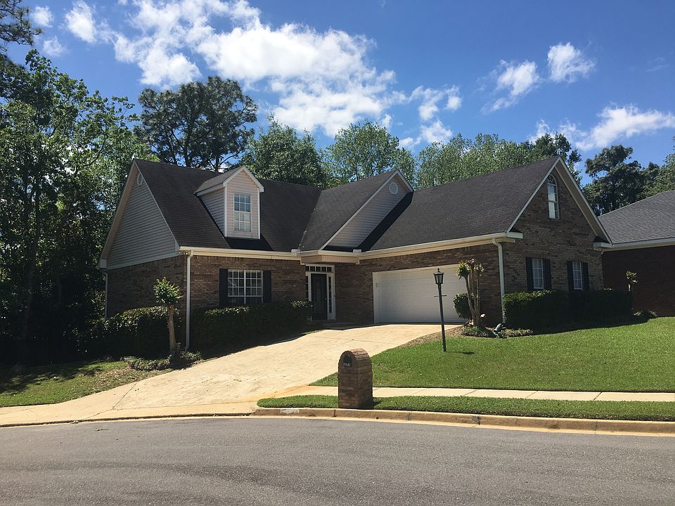 7069 Crown Pointe Drive