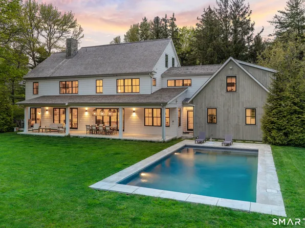 13 Sunswyck Road, Darien, CT 06820