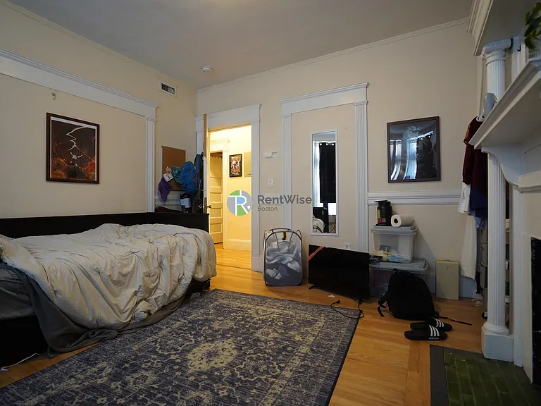 10 Foster St #1 — Photo 13