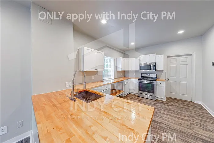117 N Riley Ave — Photo 12