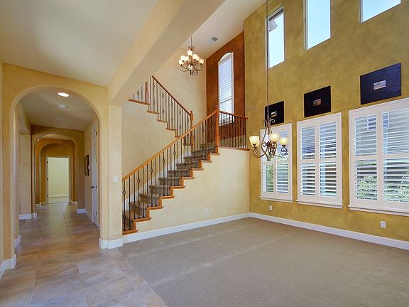 4th image of 2218 Beckett Dr