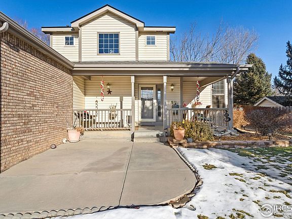 3rd image of 235 Sequoia Cir